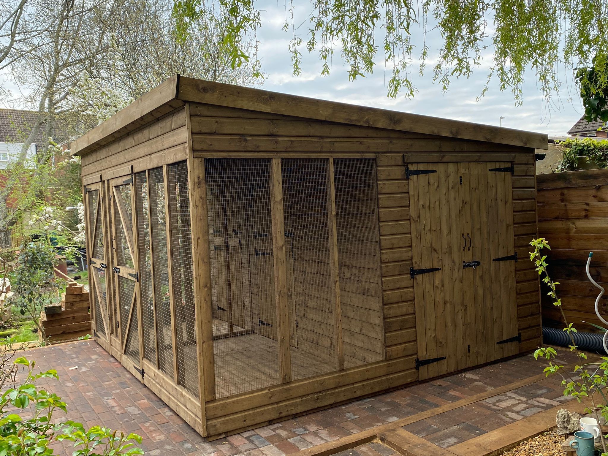 Topwood Kennel 12 x 7 Bespoke design