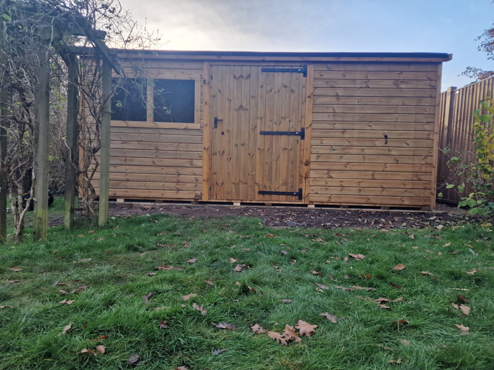 Breckland Garage Workshop Pent