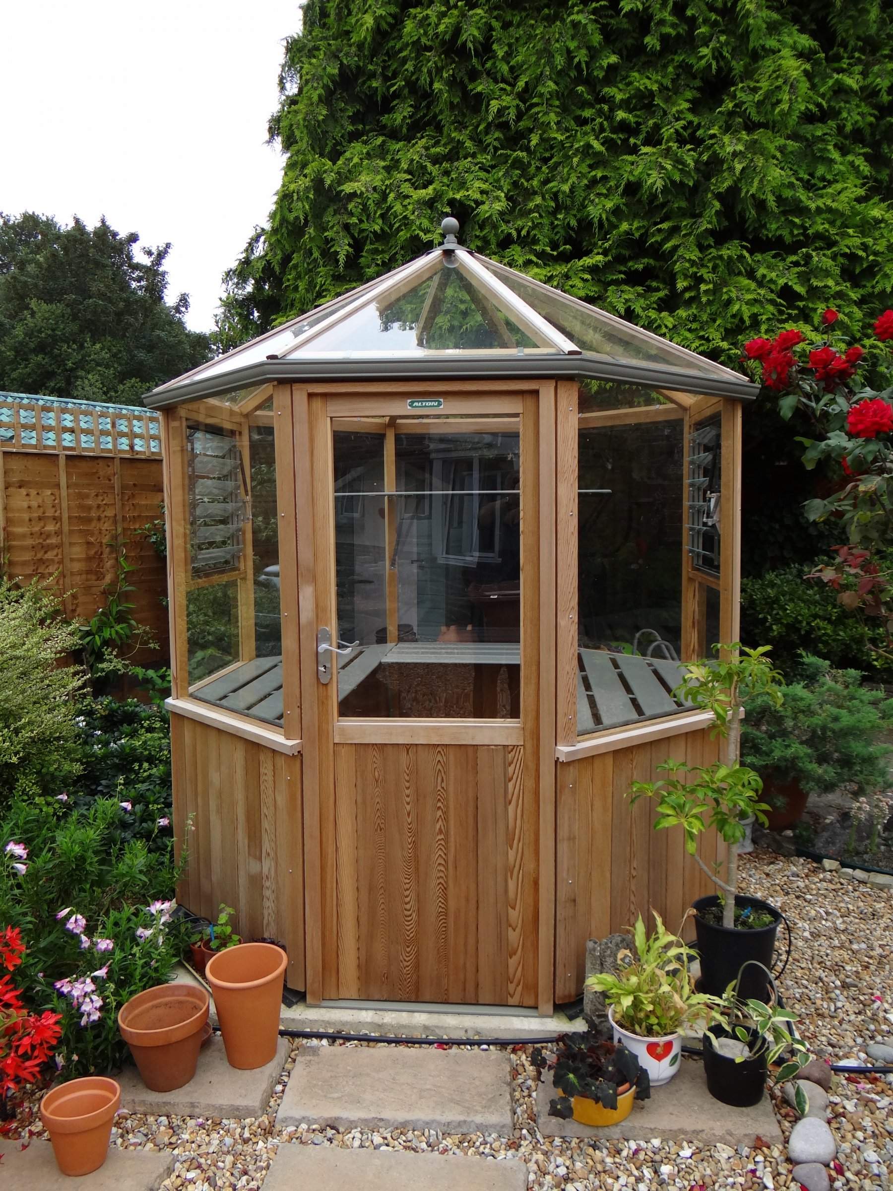 Alton Octagonal 6 x 6 with optional staging