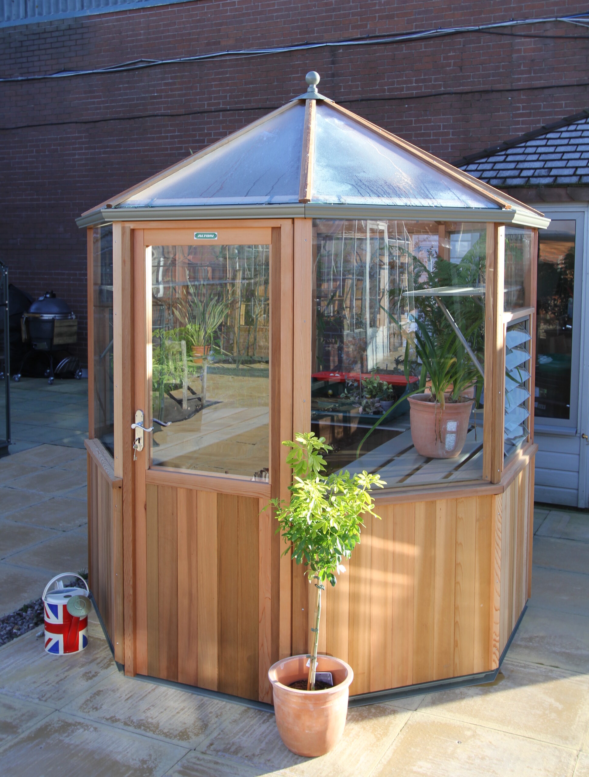 Alton Octagonal 6 x 6 with optional staging