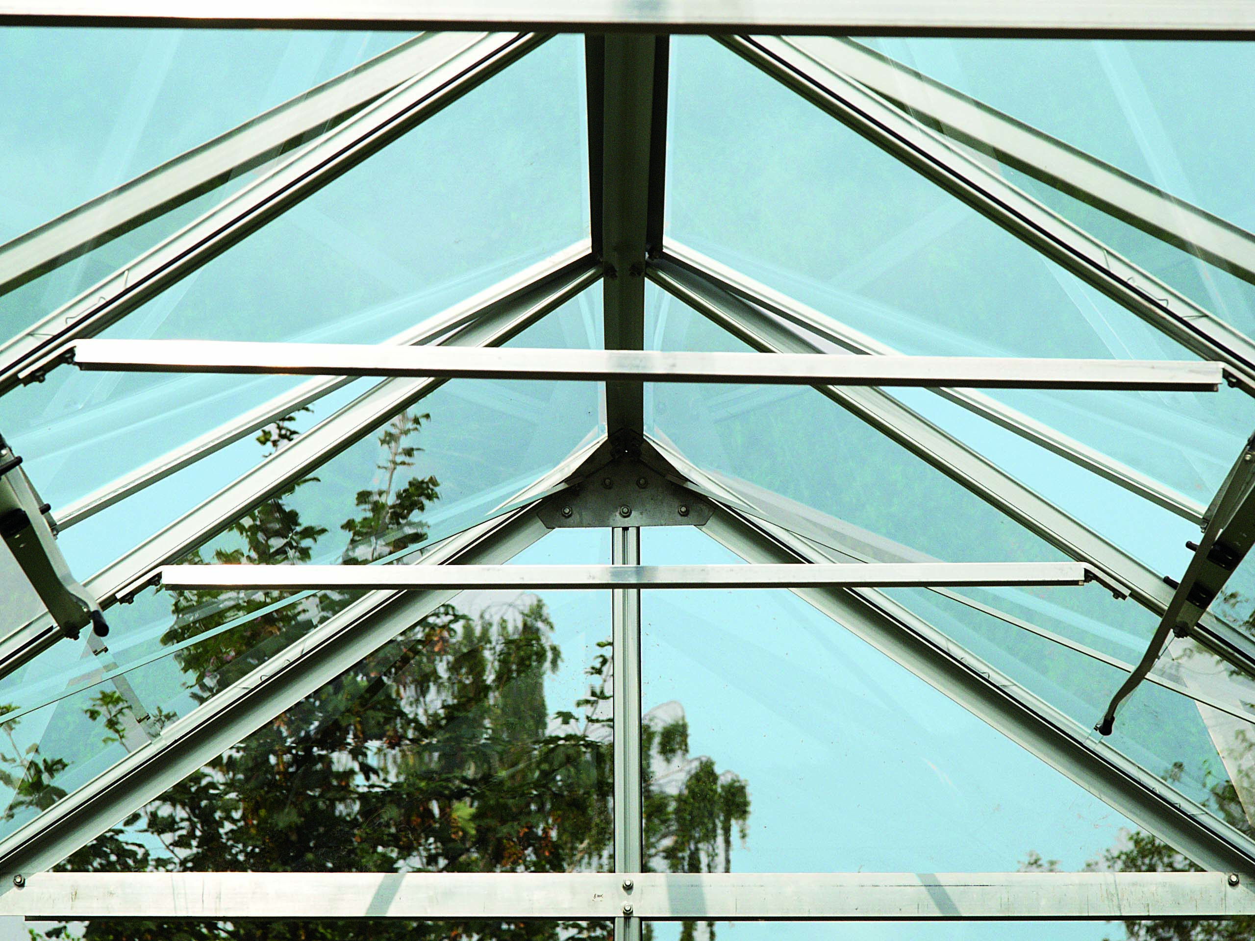 Vitavia Jupiter roof braces