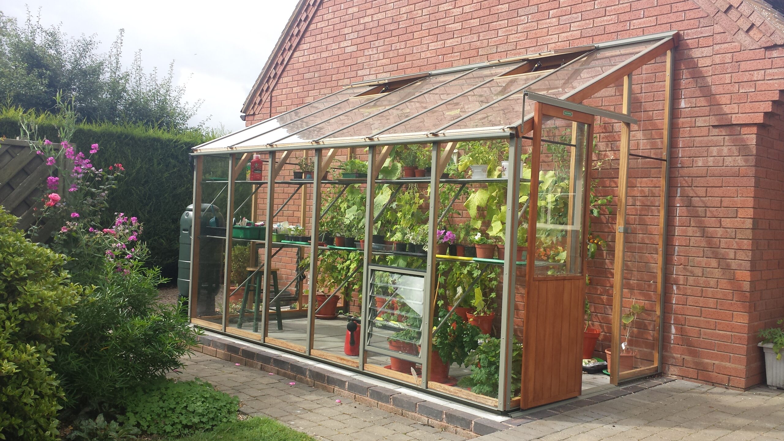 Alton Evolution Six Lean-To