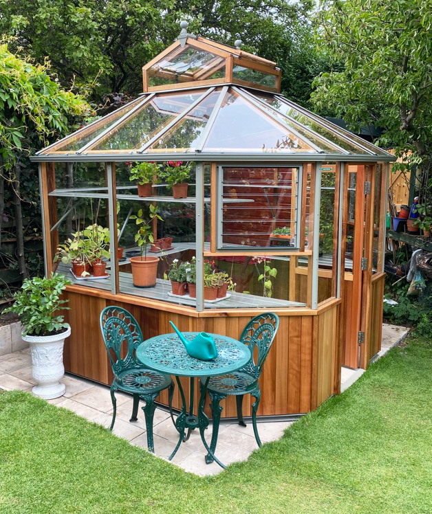 Alton Octagonal 9 x 9 with optional staging