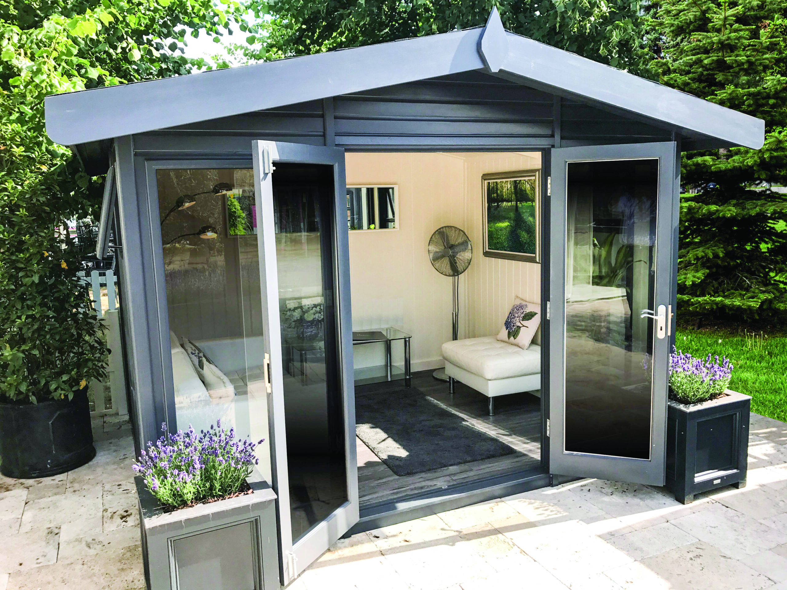 Malvern Studio Apex