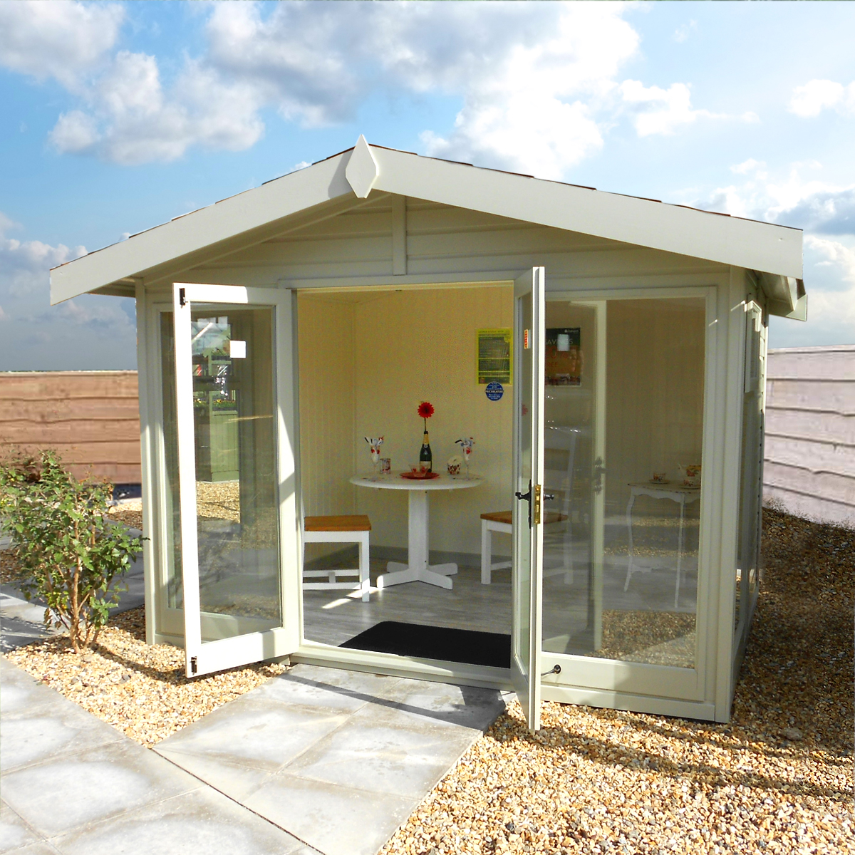 10 x 10 Malvern Studio Apex - Full length glazing